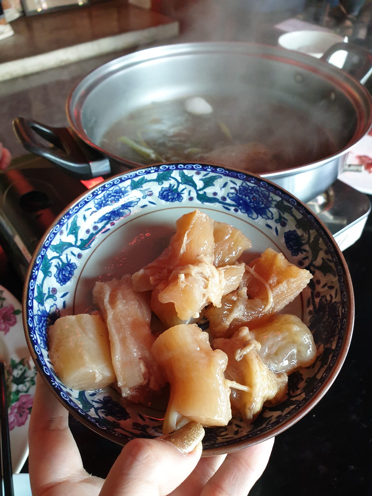 เอ็นตุ๋น สำหรับทานกับเกาเหลาเนื้อหม้อไฟ กรุบๆ กรอบๆ ไม่เหนียว