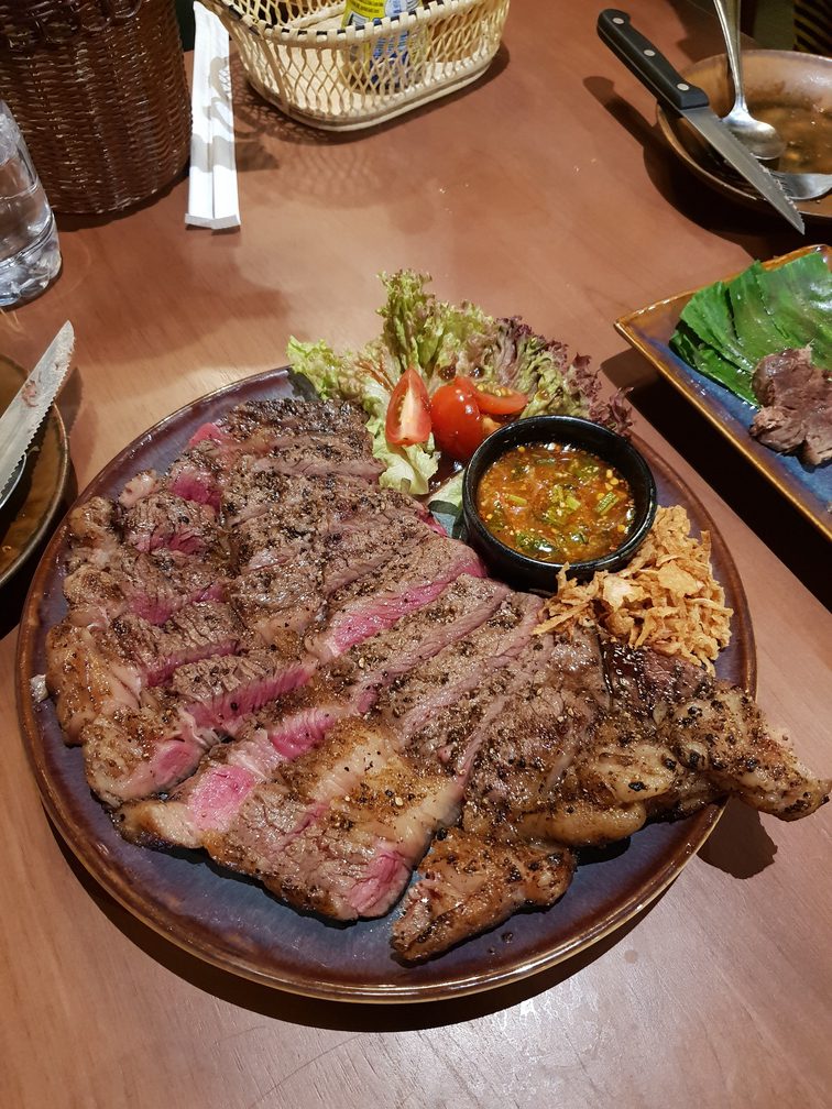 เนื้อ Chuck